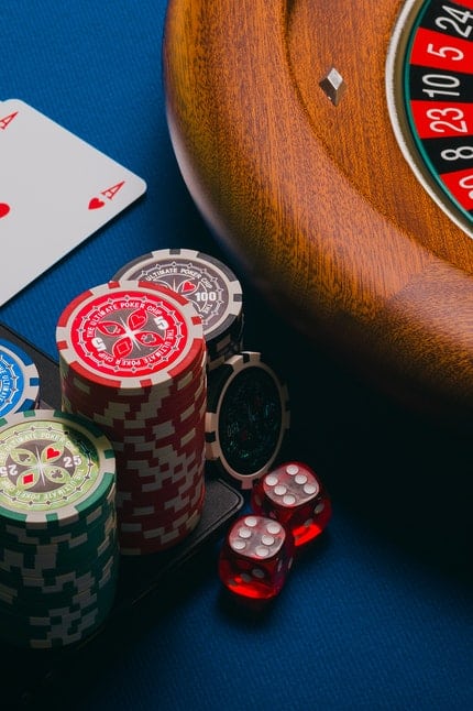 pexels-aidan-howe-4677402